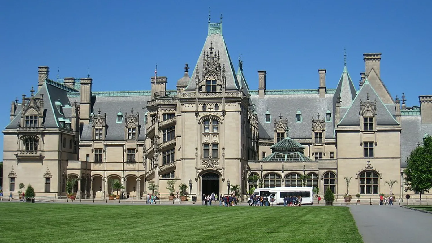 Biltmore Estates front facade