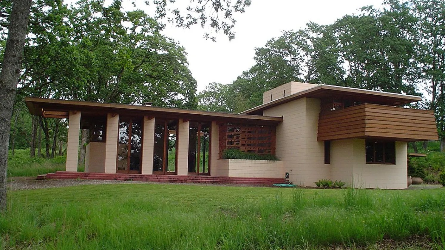 The Gordon House by architect Frank Lloyd Wright, located in Silverton Oregon