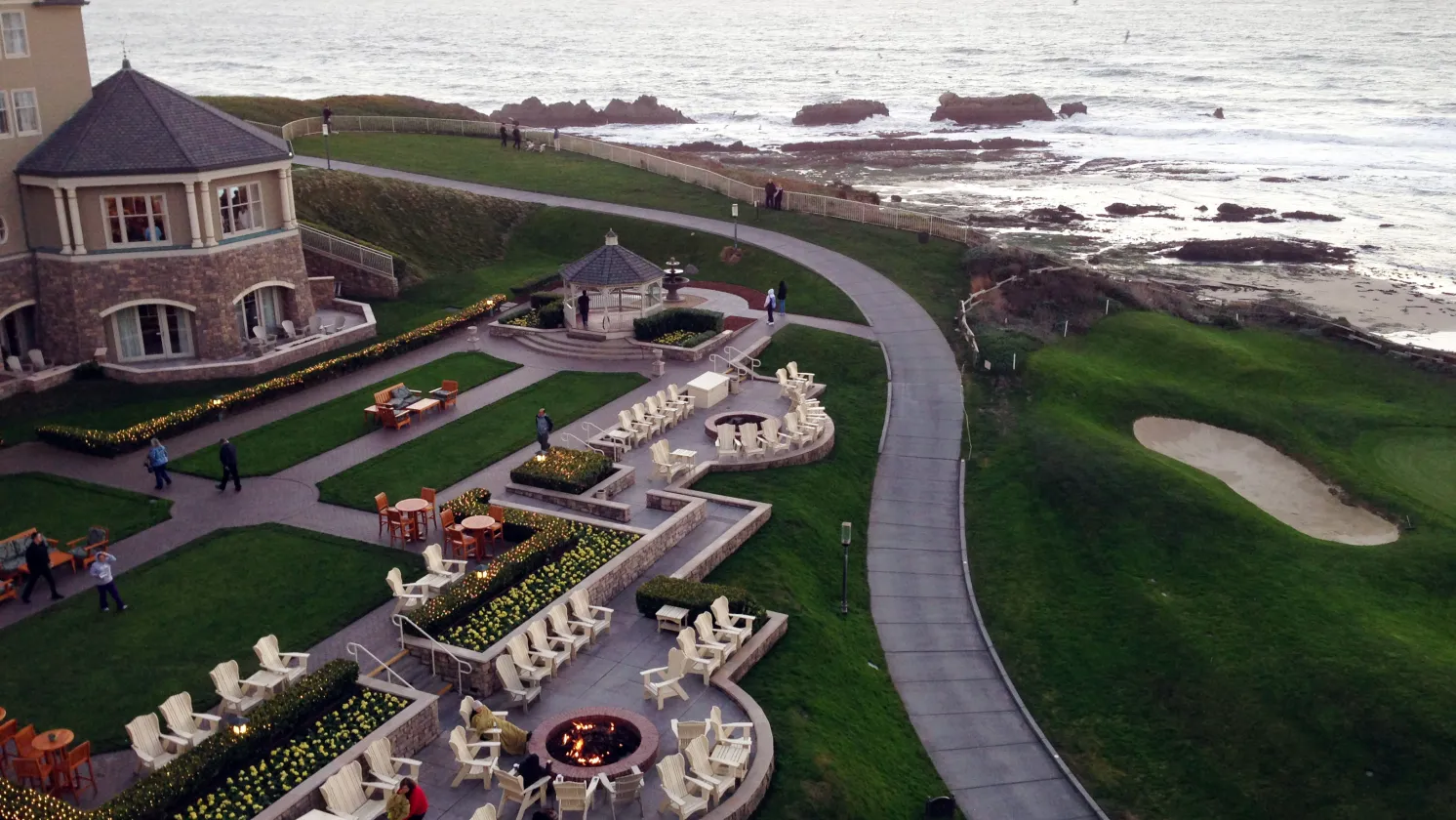 Outside view of Ritz Carlton