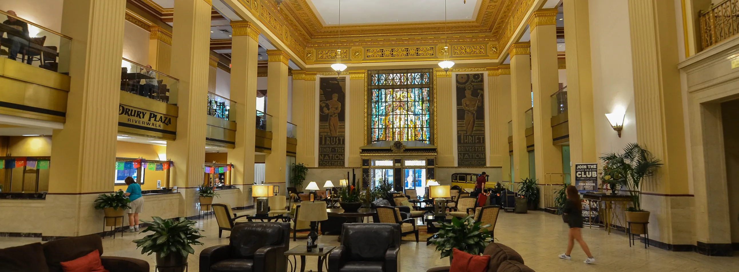 Drury Plaza hotel lobby by Mark Levisay