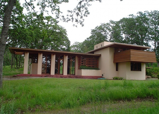 The Gordon House by architect Frank Lloyd Wright, located in Silverton Oregon