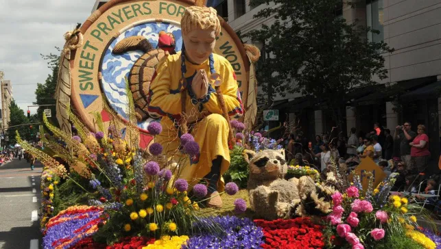 Rose Parade float
